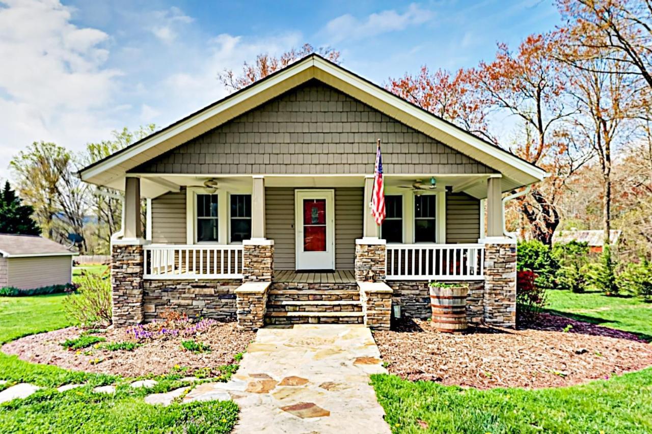 Acorn House Villa Флетчър Екстериор снимка